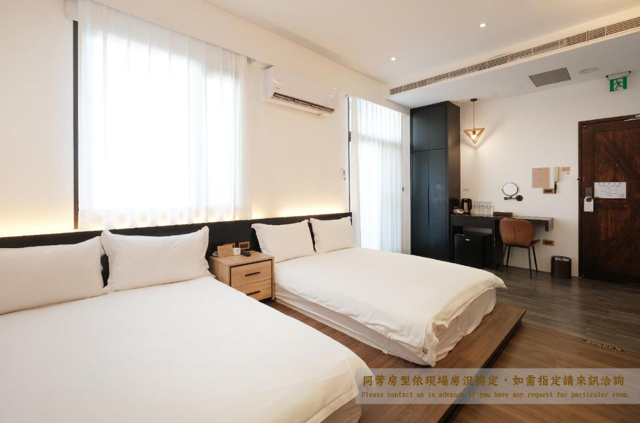 Journey Hostel Tainan Exterior foto